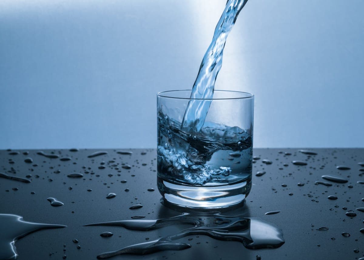 Water being added to an aquarium during a water change